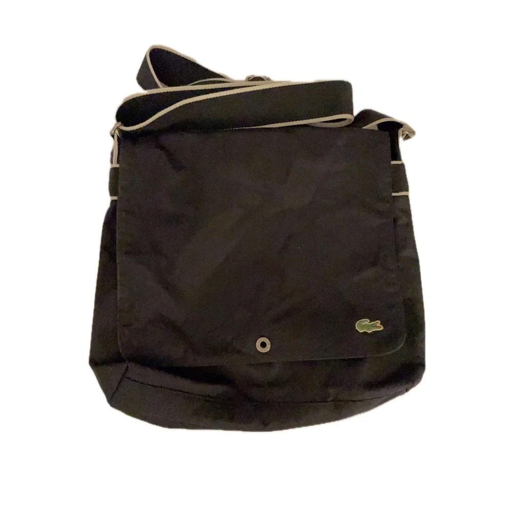 Lacoste Messenger Bag Black‎ Nylon Crossbody Adjustable Strap Logo Patch